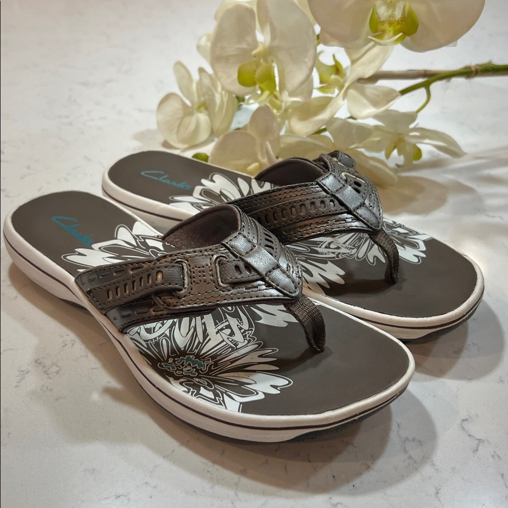 Clarks Slip-on Breeze Sea Size 8 - Picture 2 of 16